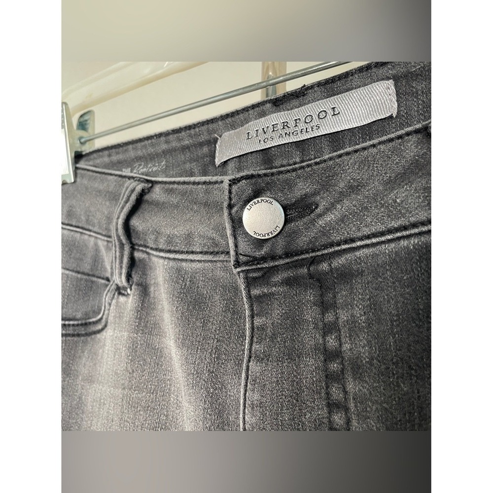 Liverpool Women's Sz 8 Charcoal Bootcut Wide Leg Denim Jeans Western Casual Wear - Picture 3 of 9
